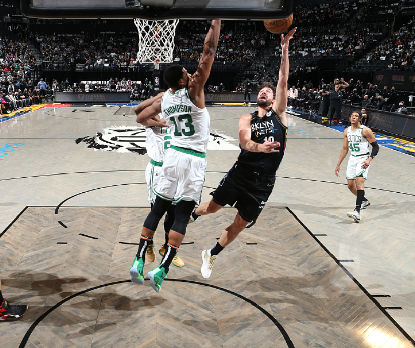 今晚波士顿凯尔特人调整名单以备欧联，迎来里程碑环节打磨，压力陡增，更衣室氛围转暖的简单介绍-开云在线入口